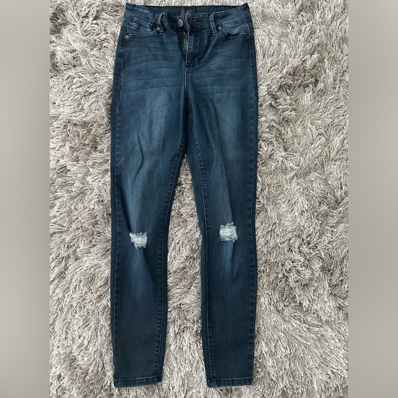 Dark wash blue jeans - Picture 1 of 8